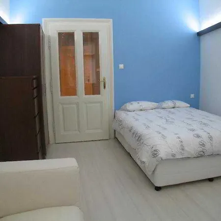 Maly Trh Apartment *